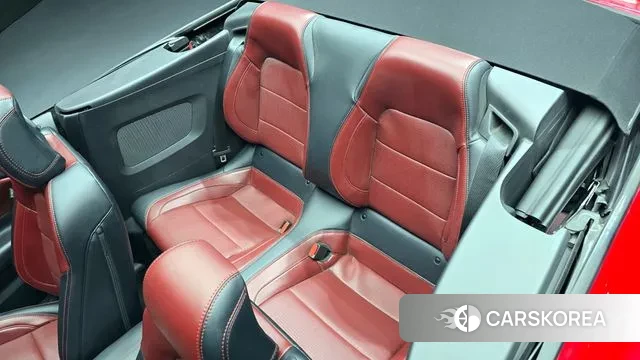 Ford Mustang 7th Generation 2024 Красный из Кореи, фото 3