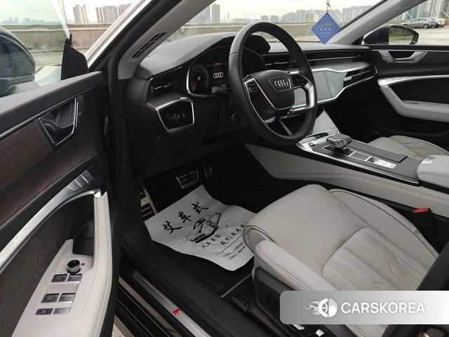Audi A7L 2026 Другой из Китая, фото 3