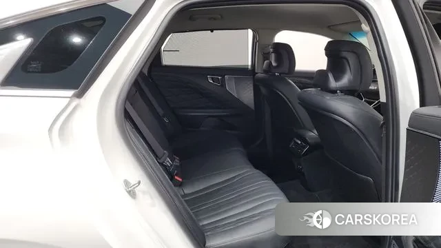 Kia K8 Hybrid 2023 Белый из Кореи, фото 3