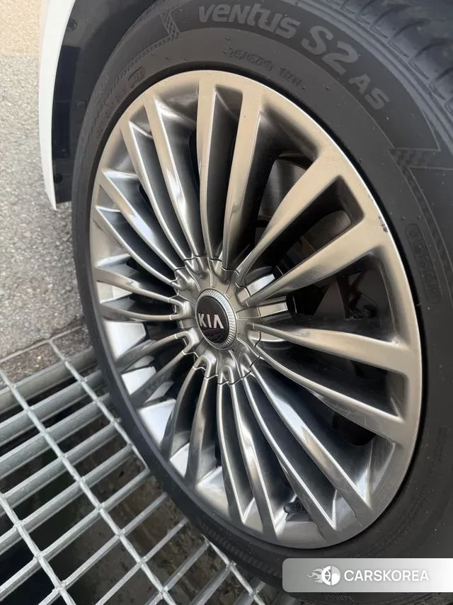 Kia More K9 2018 Белый из Кореи, фото 3