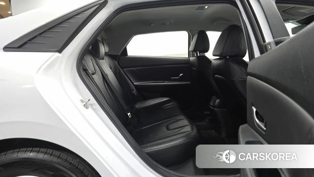 Hyundai Avante (CN7) 2021 Белый из Кореи, фото 3