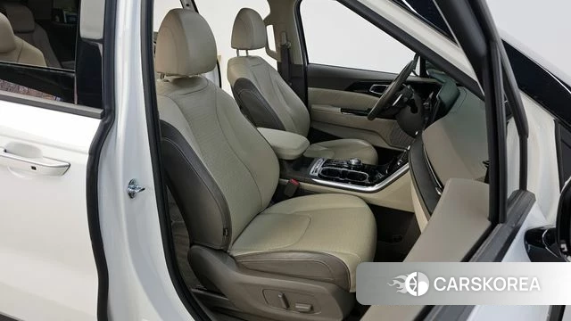 Kia Carnival 4th generation 2022 Белый из Кореи, фото 3