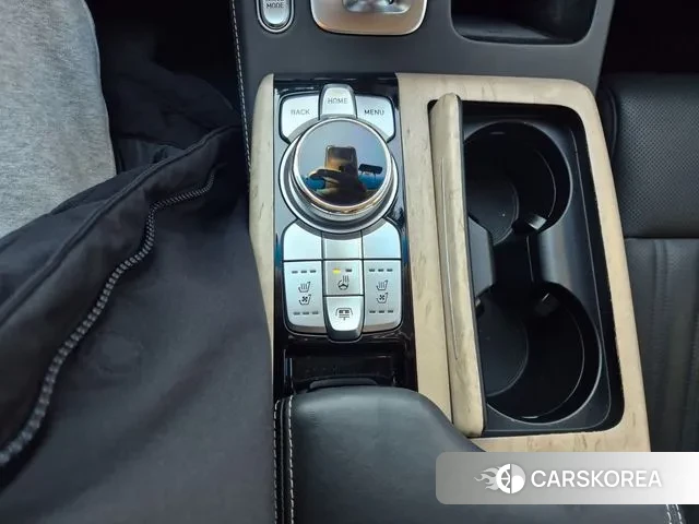 Genesis G90 2019 Песочный из Кореи, фото 3