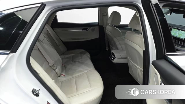 Hyundai The New Grandeur IG Hybrid 2022 Белый из Кореи, фото 3