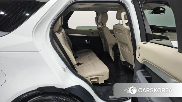 Land Rover Discovery 5 2020 Белый из Кореи, фото 3