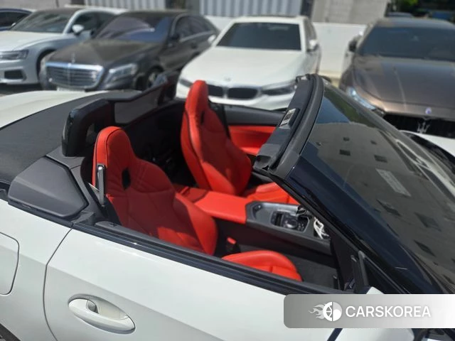 BMW Z4 (G29) 2023 Белый из Кореи, фото 3