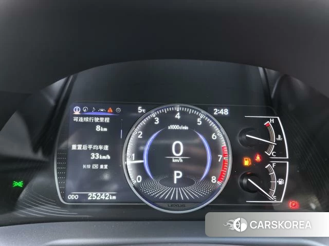 Lexus ES 2024 Серебристо-серый из Китая, фото 3