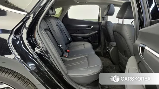 Hyundai Sonata D Edge Hybrid (DN8) 2023 Черный из Кореи, фото 3