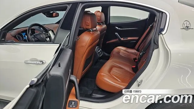 Maserati Ghibli 2020 Белый из Кореи, фото 3