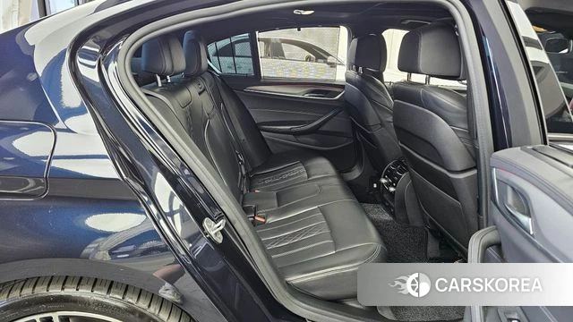 BMW 5 Series (G30) 2019 Черный из Кореи, фото 3