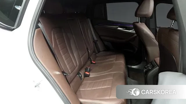 BMW X4 (G02) 2023 Белый из Кореи, фото 3