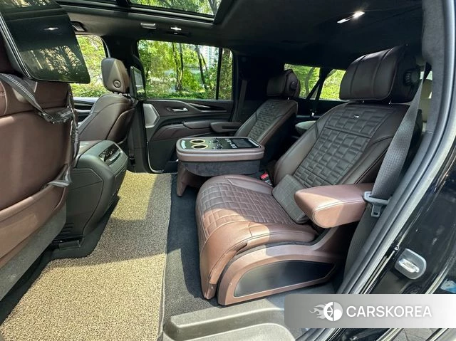 Cadillac Escalade 5th Generation 2021 Черный из Кореи, фото 3