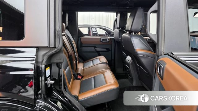 Ford Bronco 6th Generation 2024 Черный из Кореи, фото 3