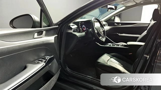 Kia K5 3rd generation 2021 Серый из Кореи, фото 3