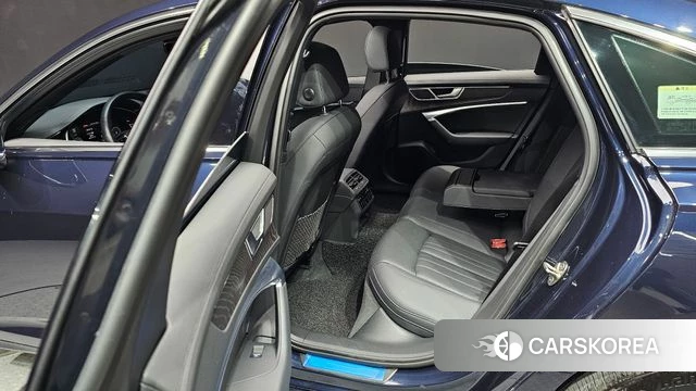 Audi A6 (C8) 2021 Синий из Кореи, фото 3