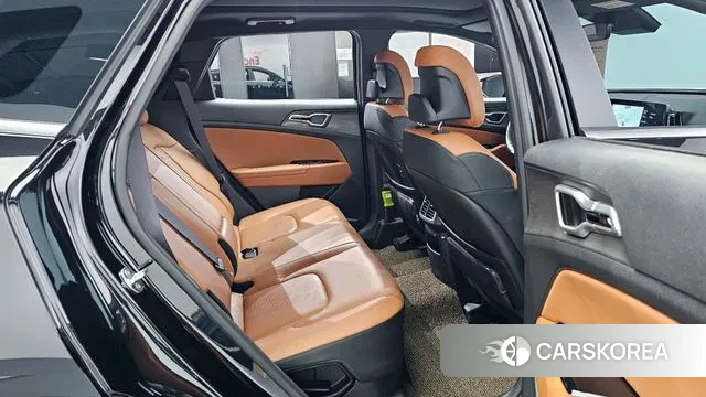 Kia Sportage 5th Generation Hybrid 2023 Черный из Кореи, фото 3