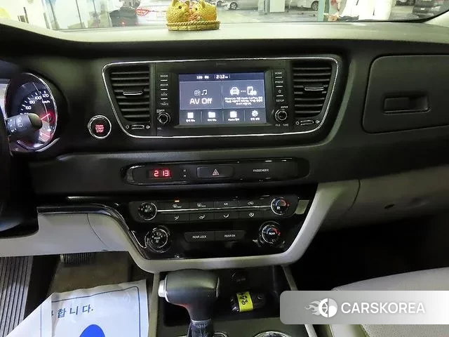 Kia The New Carnival 2018 Черный из Кореи, фото 3