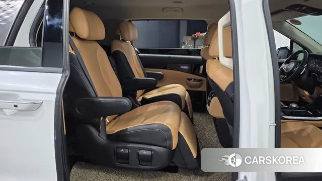 Kia Carnival 4th generation 2023 Белый из Кореи, фото 3