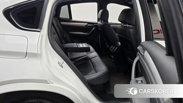 BMW X4 (F26) 2018 Белый из Кореи, фото 3