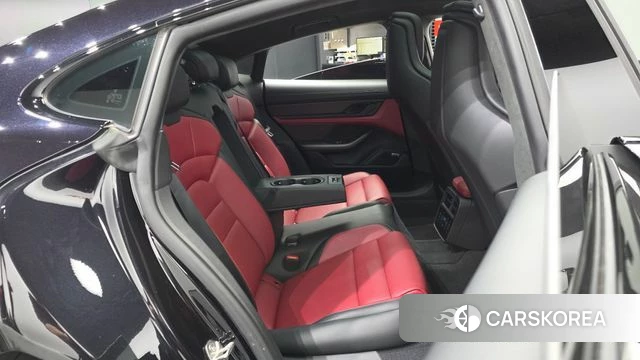 Porsche Taycan 2025 Черный из Кореи, фото 3