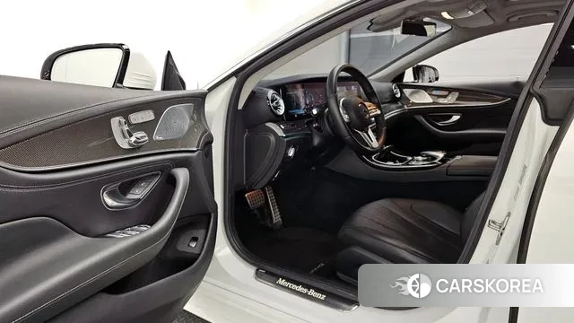 Mercedes-Benz CLS-Class C257 2018 Белый из Кореи, фото 3
