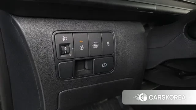 Hyundai Staria 2024 Серый из Кореи, фото 3