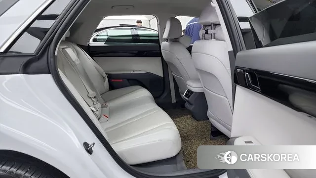 Hyundai Grandeur (GN7) 2023 Белый из Кореи, фото 3