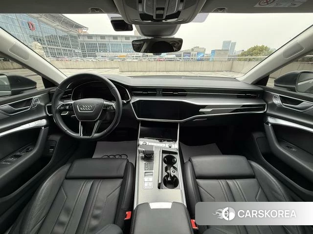 Audi A7 2024 Темно-серый из Китая, фото 3