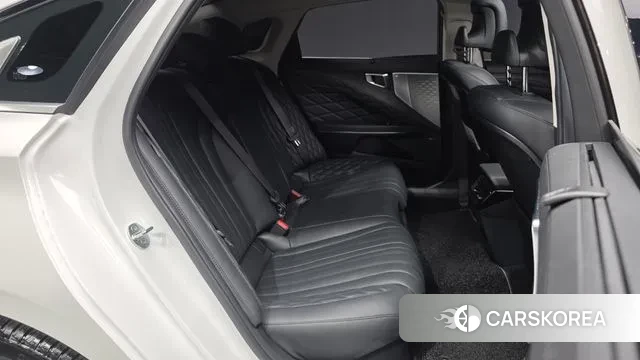 Kia K8 Hybrid 2024 Белый из Кореи, фото 3