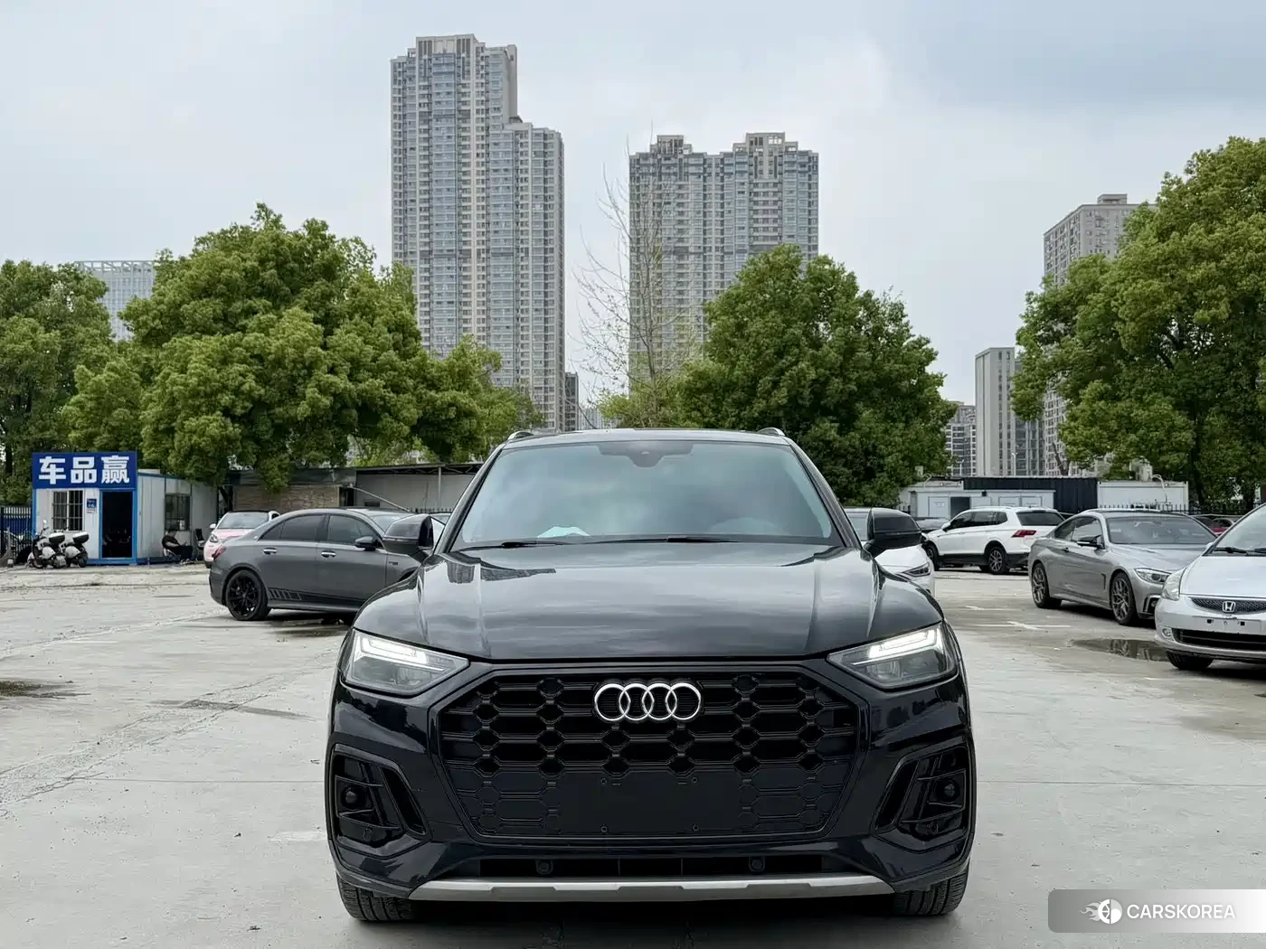 Audi Q5L 2025 Черный из Китая, фото 3