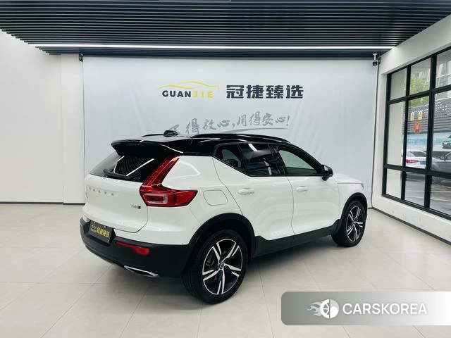 Volvo XC40 2020 Белый из Китая, фото 3