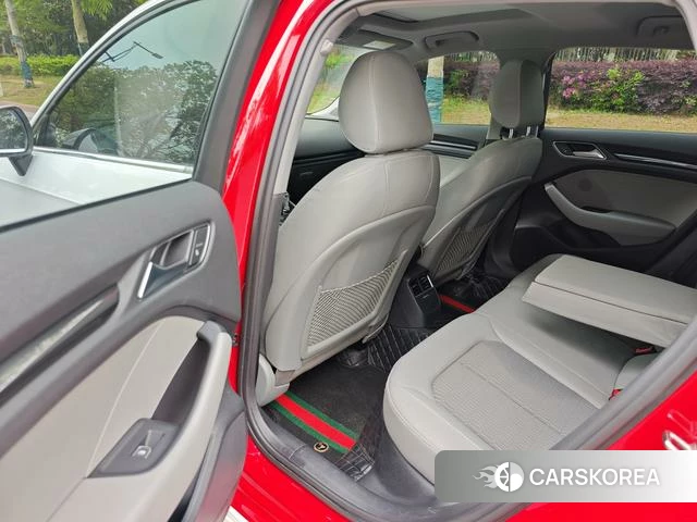 Audi A3 2019 Белый из Китая, фото 3