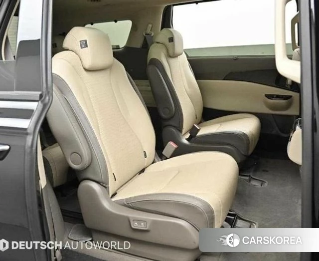 Kia Carnival 4th generation 2023 Черный из Кореи, фото 3