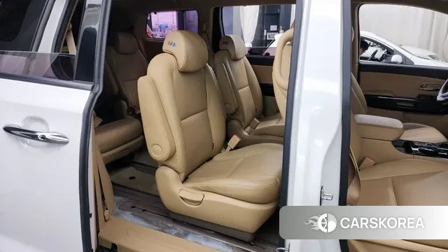 Kia The New Carnival 2019 Белый из Кореи, фото 3