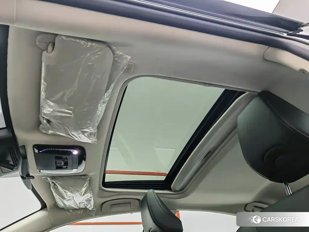Toyota Camry 2024 Черный из Китая, фото 4