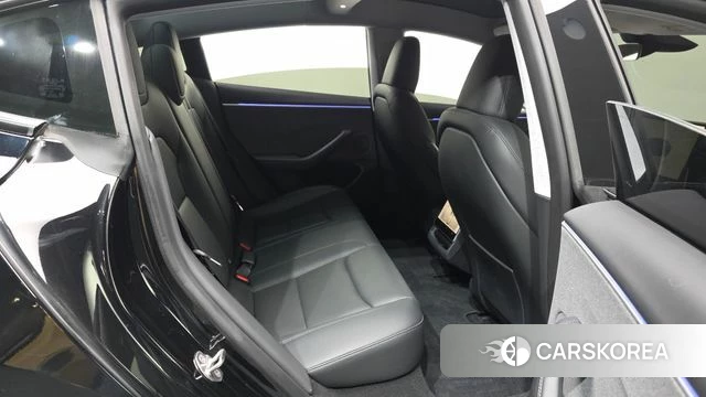 Tesla Model 3 2024 Черный из Кореи, фото 3