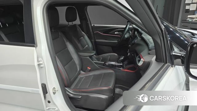 Chevrolet (GM Daewoo) Trailblazer 2021 Белый из Кореи, фото 3