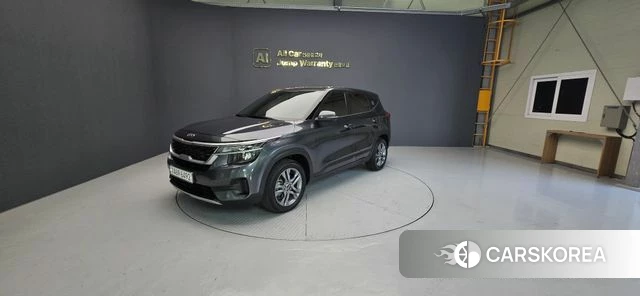 Kia Seltos 2020 Серебристо-серый из Кореи, фото 3