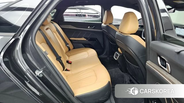 Kia K5 3rd generation 2023 Серый из Кореи, фото 3