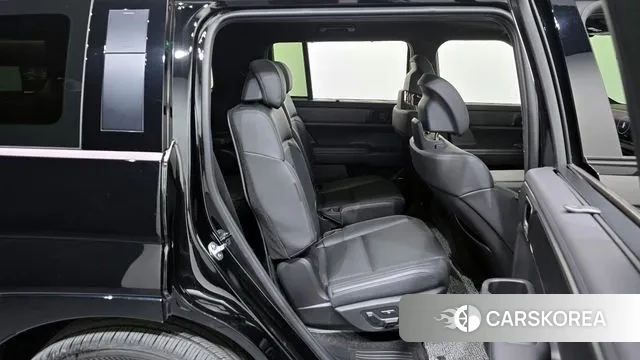 Hyundai Santa Fe (MX5) 2024 Черный из Кореи, фото 3