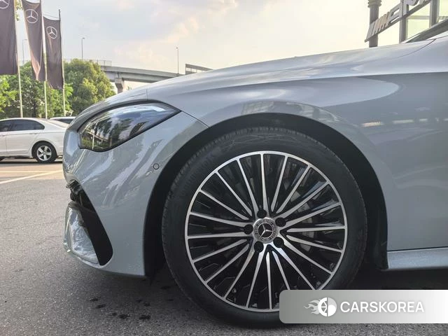 Mercedes-Benz CLE level 2026 Серебристо-серый из Китая, фото 3