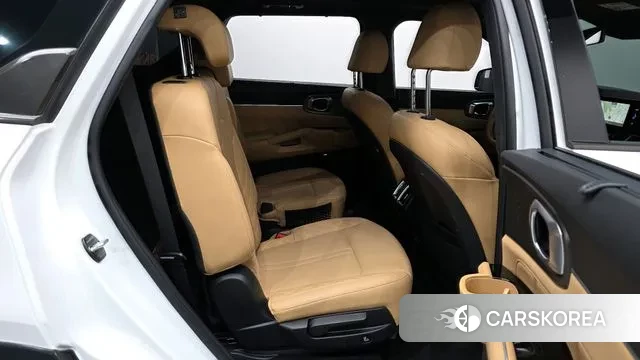 Kia Sorento 4th Generation 2023 Белый из Кореи, фото 3