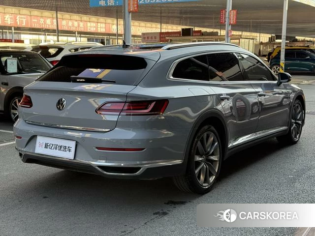 Volkswagen CC 2022 Темно-серый из Китая, фото 3