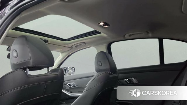 BMW 3 Series (G20) 2025 Черный из Кореи, фото 3