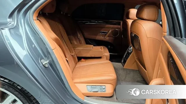 Bentley Flying Spur 2nd Generation 2018 Серый из Кореи, фото 3