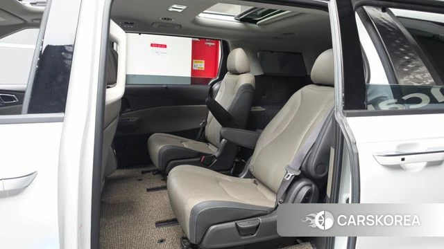 Kia The New Carnival 4th Generation 2025 Белый из Кореи, фото 3