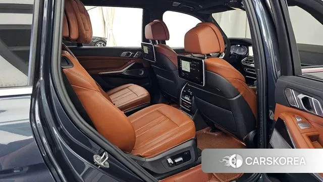 BMW X7 (G07) 2022 Серый из Кореи, фото 3