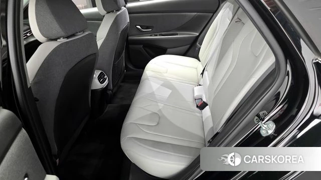 Hyundai Avante (CN7) 2021 Черный из Кореи, фото 3