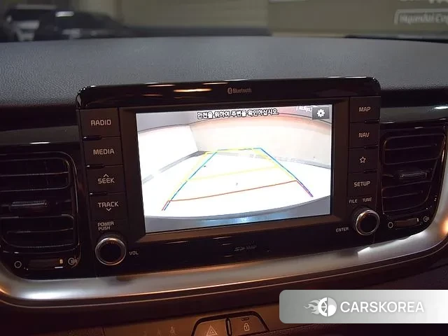 Kia Stonic 2018 Желтый из Кореи, фото 3