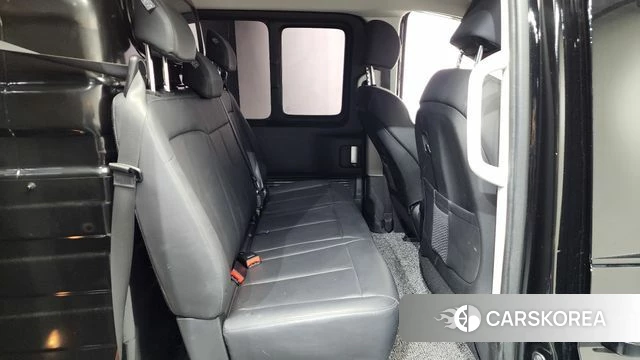 Hyundai Staria 2024 Черный из Кореи, фото 3